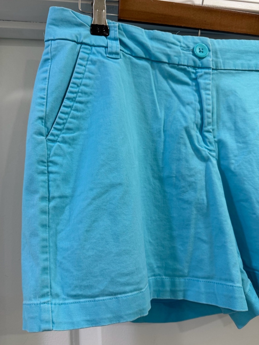 crown & ivy Shorts Size 8 - Picture 4 of 12